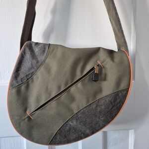 Life Is Good Messenger Crossbody Bag Sz O/S